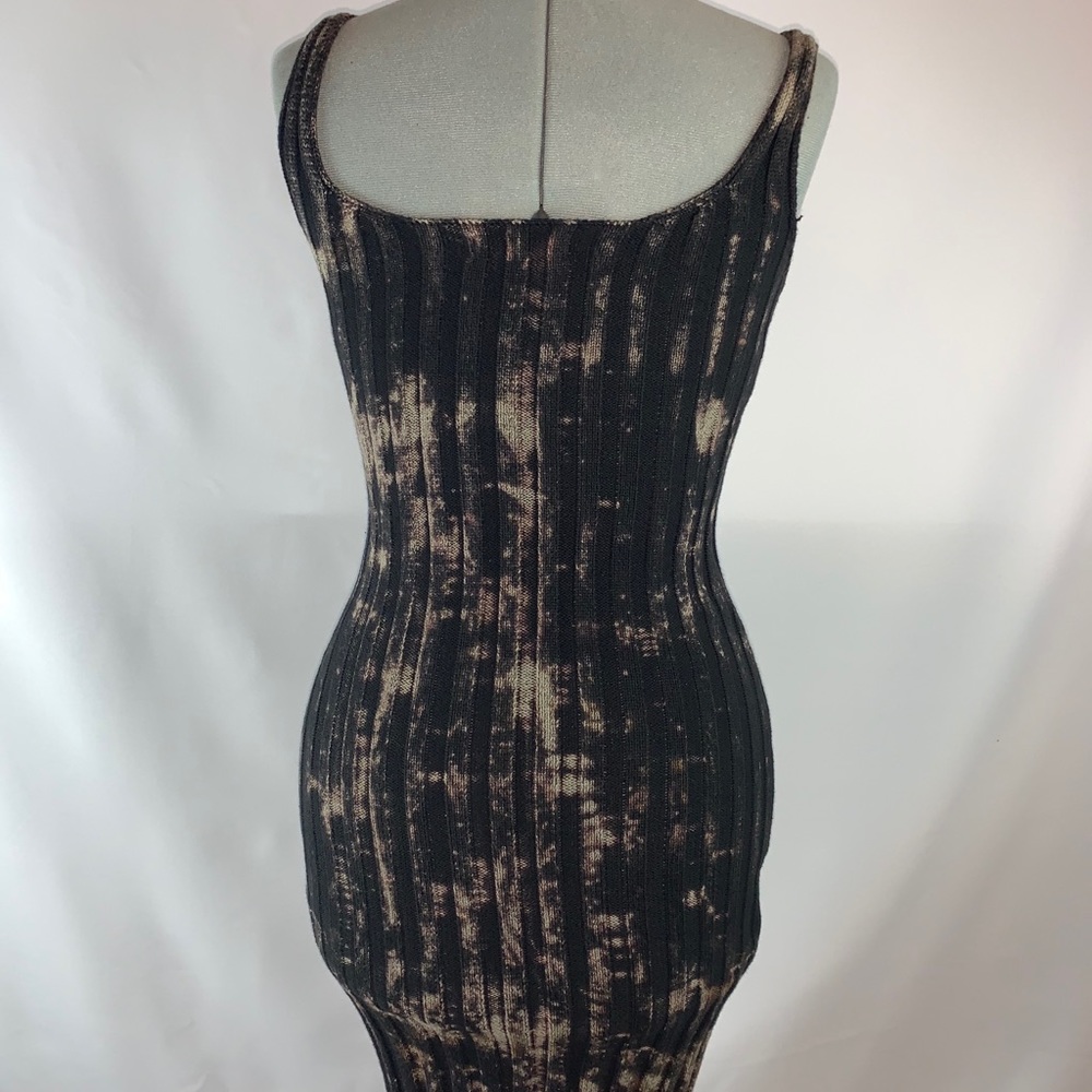 AR bleached Sweater Dress - Picture 3 of 4
